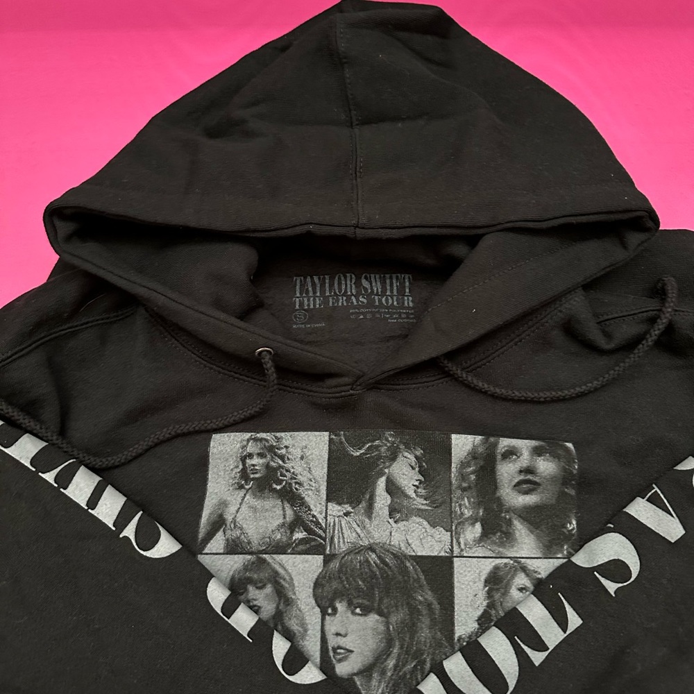 Taylor Swift Eras Tour Black Hoodie Small - Picture 8 of 12